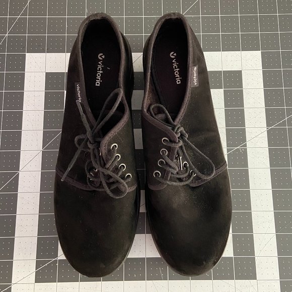 NWOT women's Victoria Chunky Heel Lace-Up Oxford - Vegan suede black - Picture 3 of 6